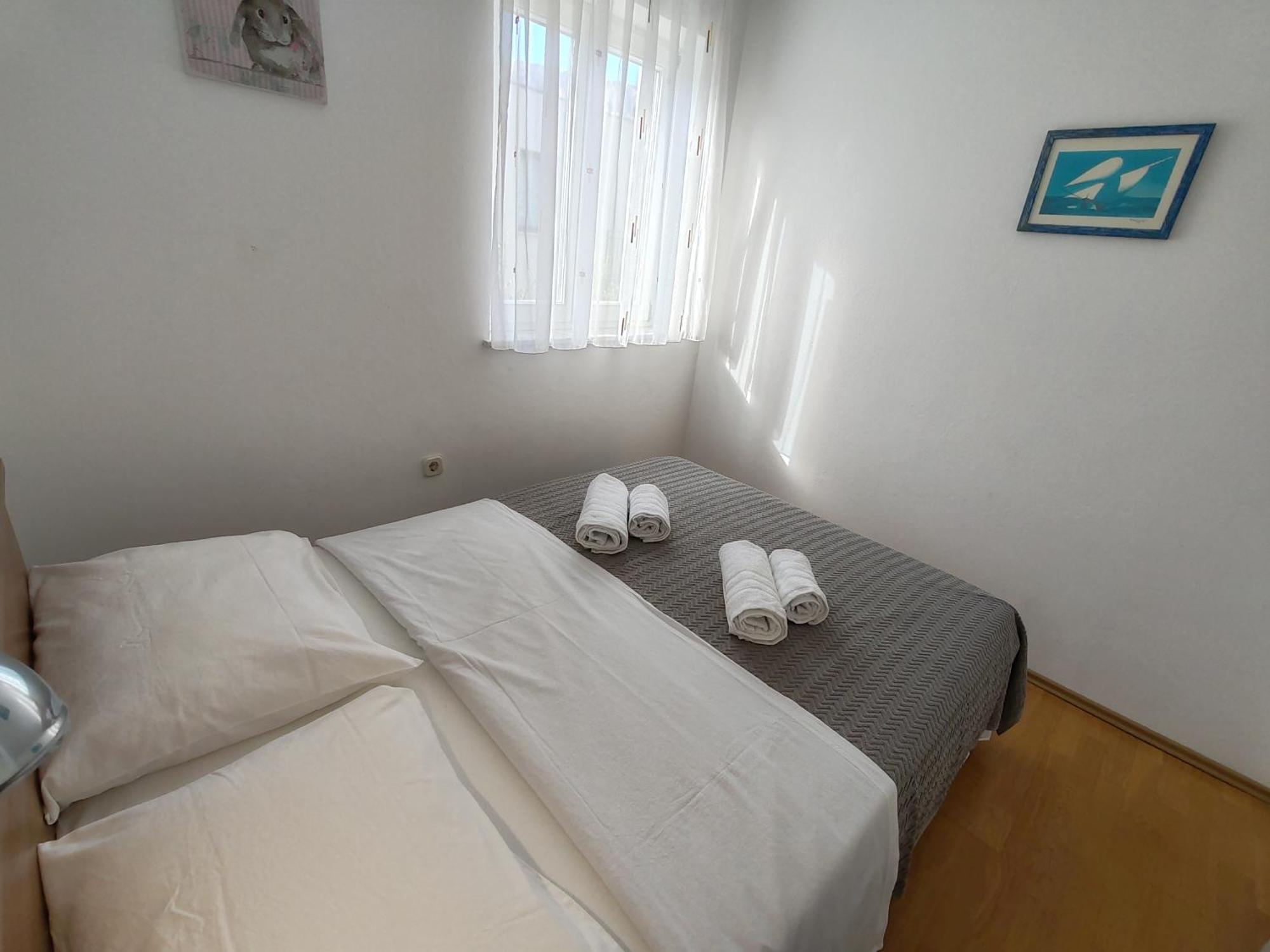 Apartments M&M Baska  Bagian luar foto